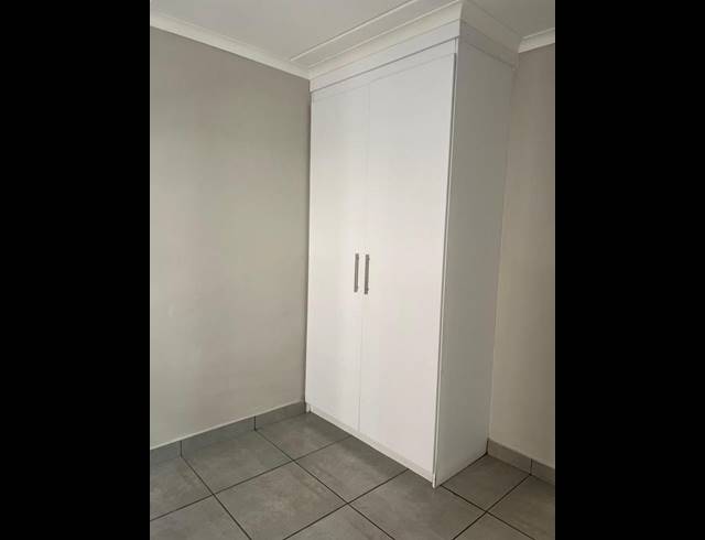2 BEDROOM PROPERTY TO RENT IN POMONA